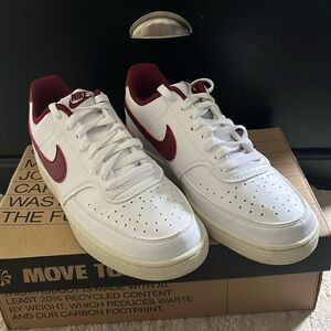 Women’s Nike court vision lo nn
